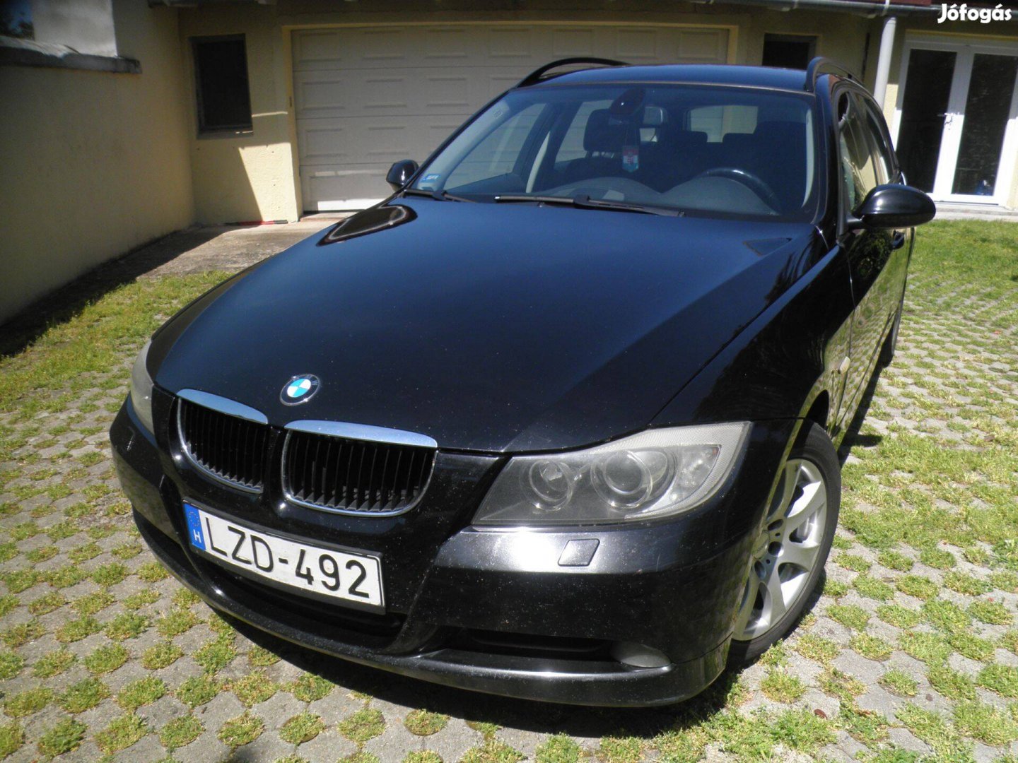 BMW 318d, dízel kombi eladó