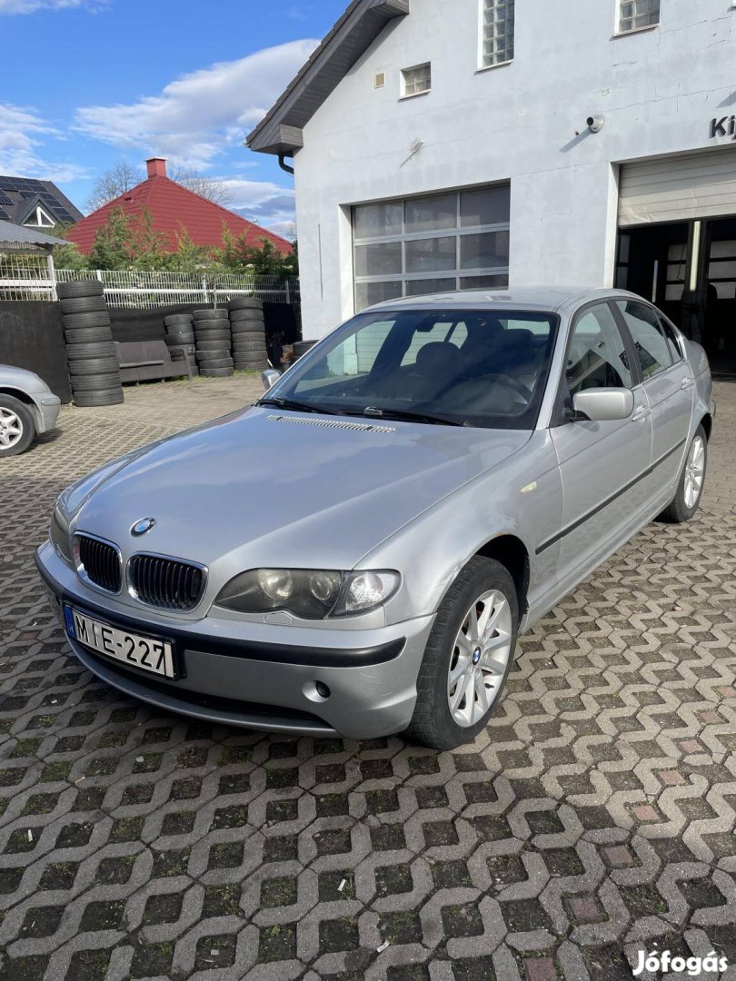 BMW 318i.......