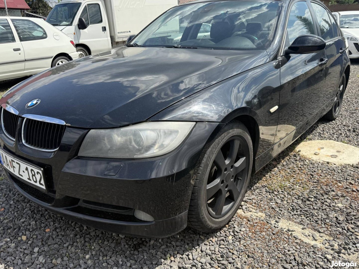BMW 318i.......