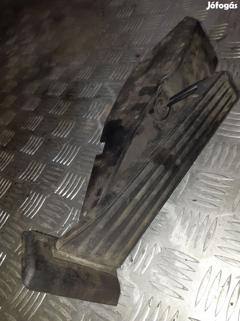 BMW 320D E46 Elektromos Gázpedál