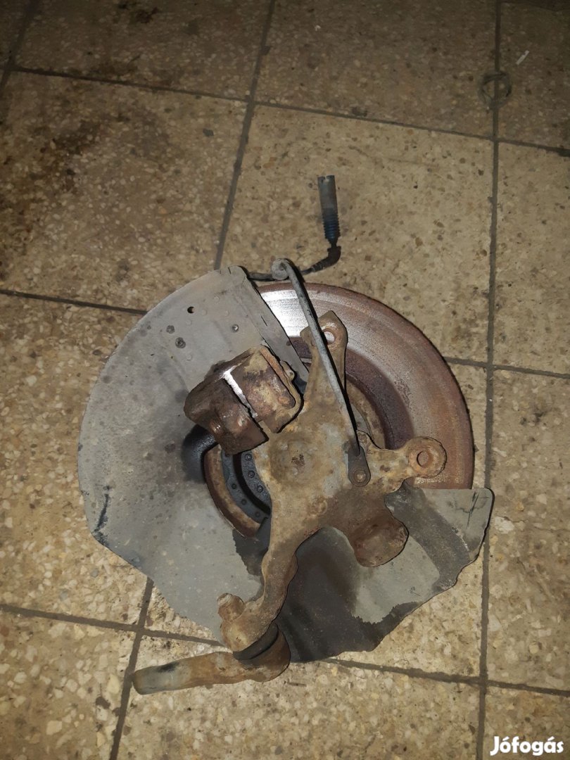 BMW 320D E46 Jobb Első Csonkállvány Kerékaggyal ABS Jeladó
