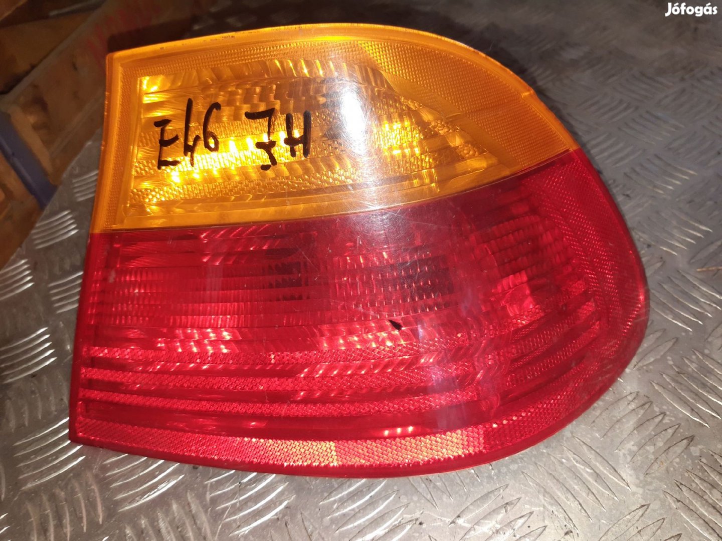 BMW 320D E46 Jobb Hátsó Lámpabúra