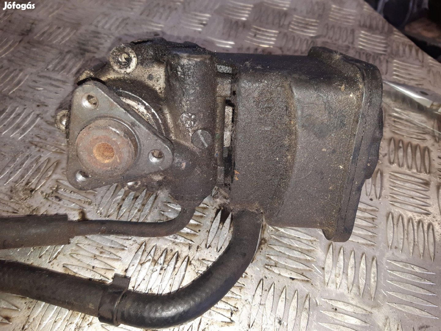 BMW 320D E46 Kormányszervó Szivattyú Szervó Tartály