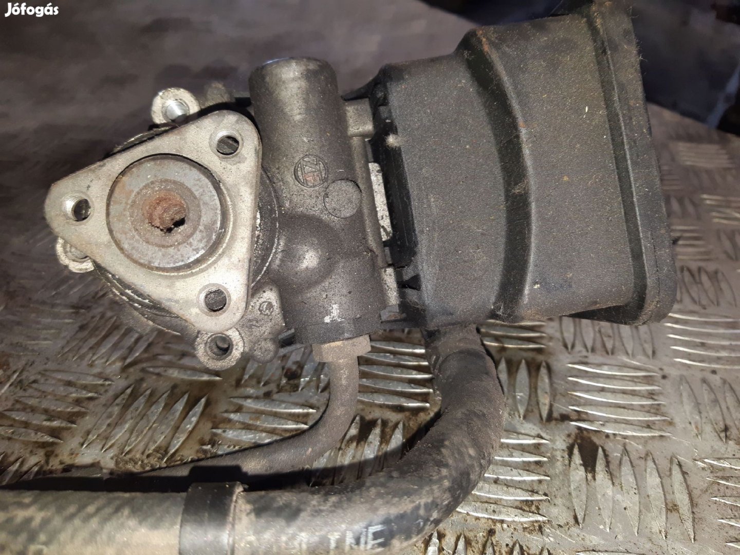 BMW 320D E46 Kormányszervó Szivattyú Szervó Tartály