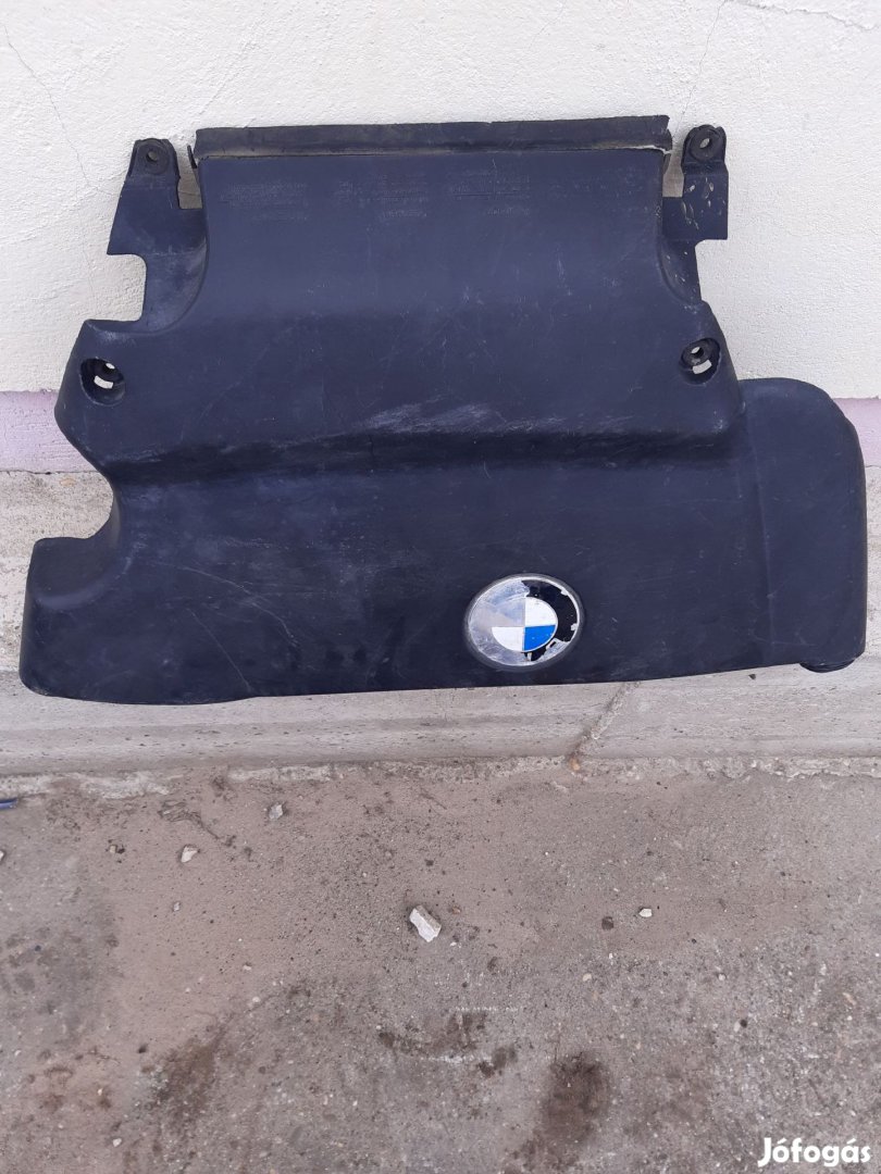 BMW 320D E46 Motor Fedél
