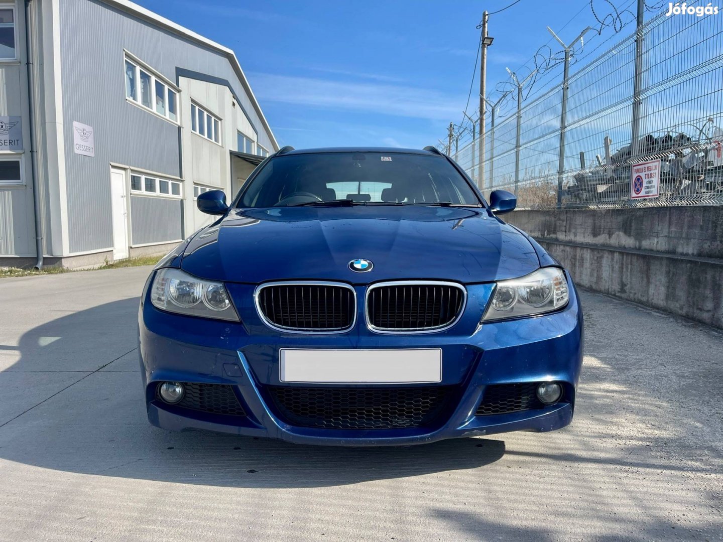 BMW 320D E91 Bontás autóalkatrész 184Le