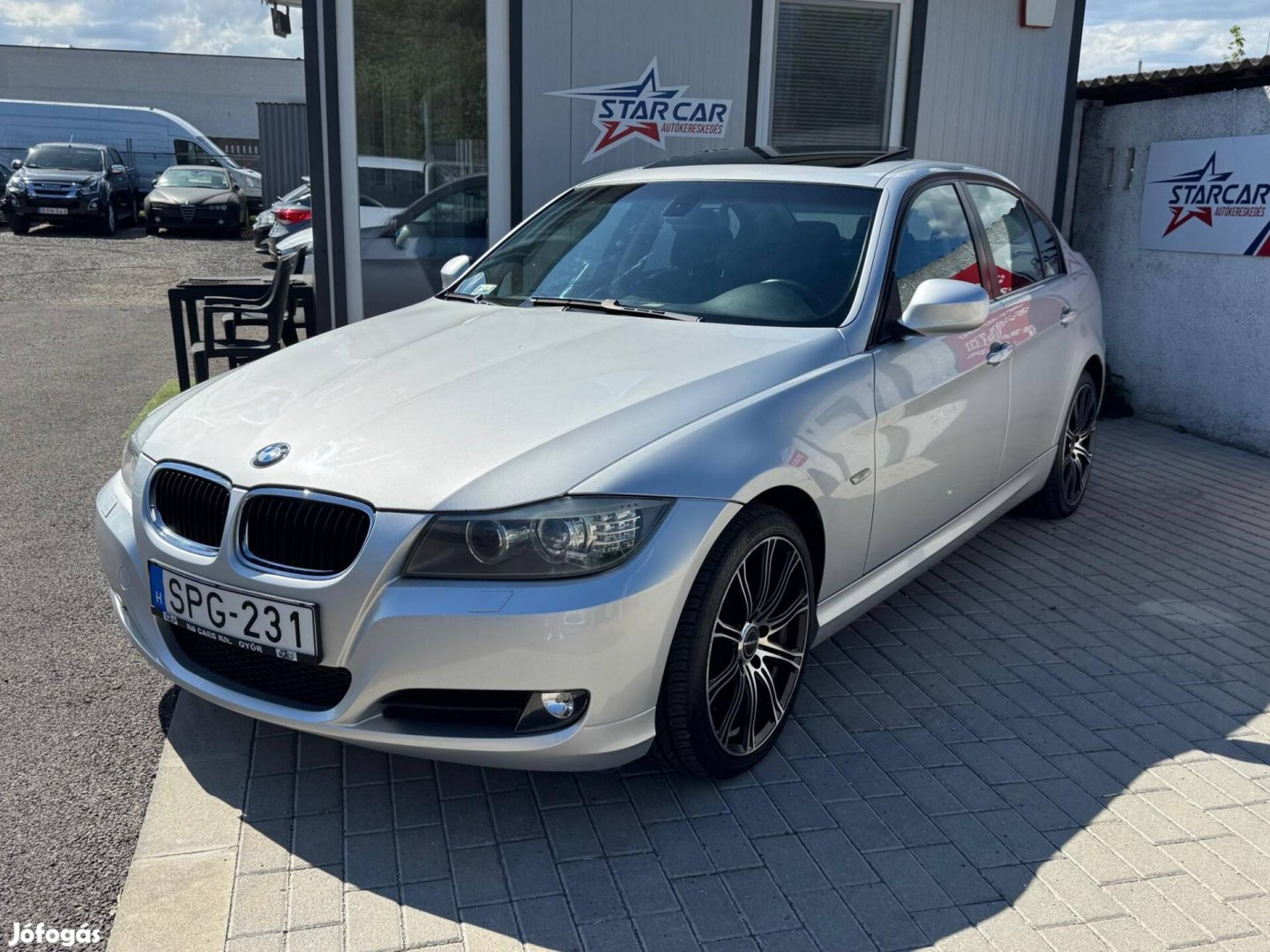 BMW 320i 200ekm/Xenon/Napfénytető/PDC/TEMP