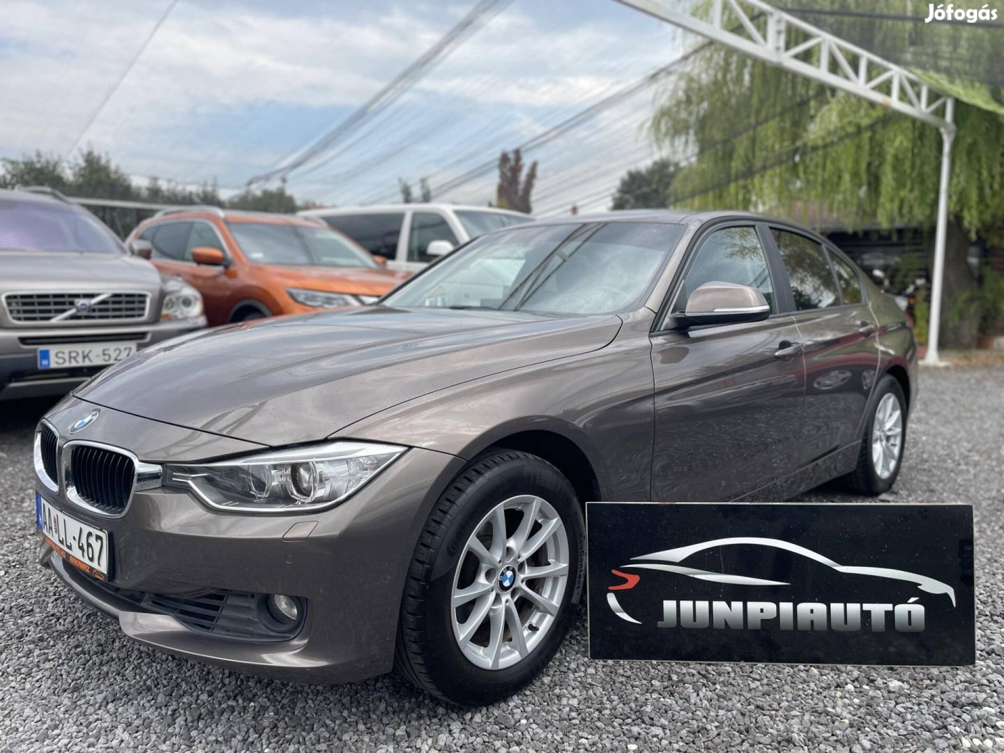 BMW 320i 2.0 Szép állapotú sedan 144.000km-rel...