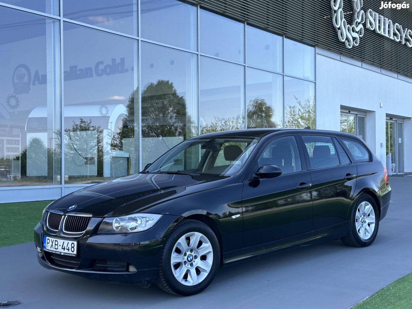 BMW 320i Touring