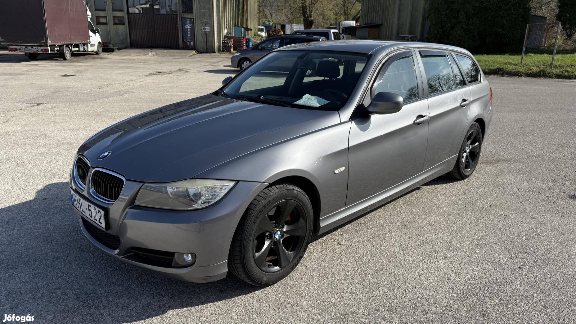 BMW 320i Touring Alkalmi Vétel. Kevés Km