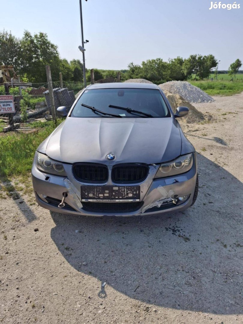 BMW 320i (Automata)