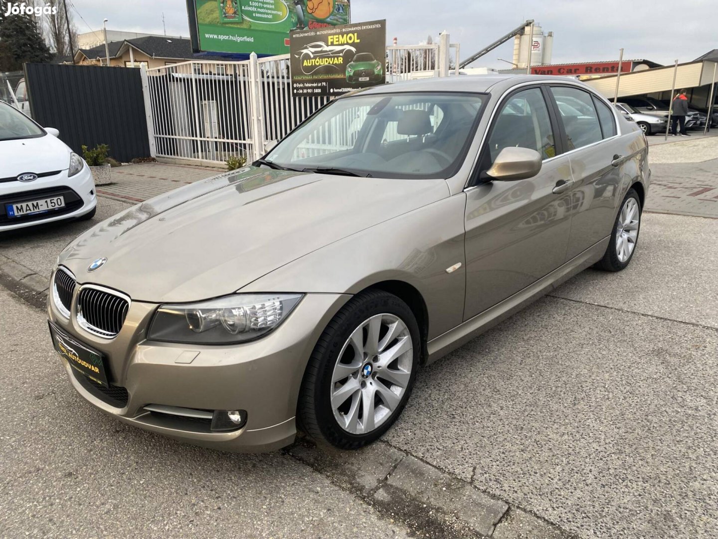 BMW 320i (Automata) S-mentes! Sz.könyv!