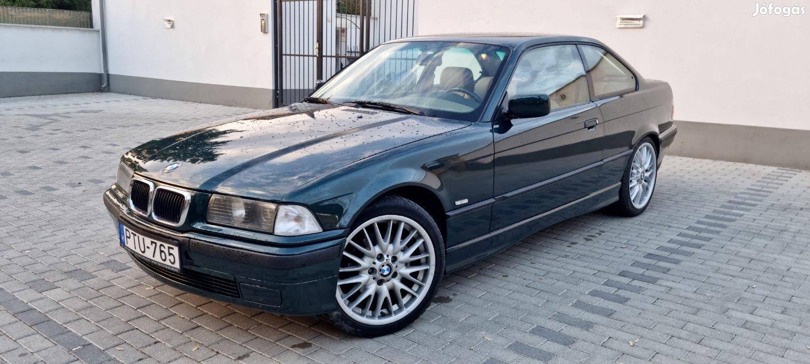 BMW 320i.......