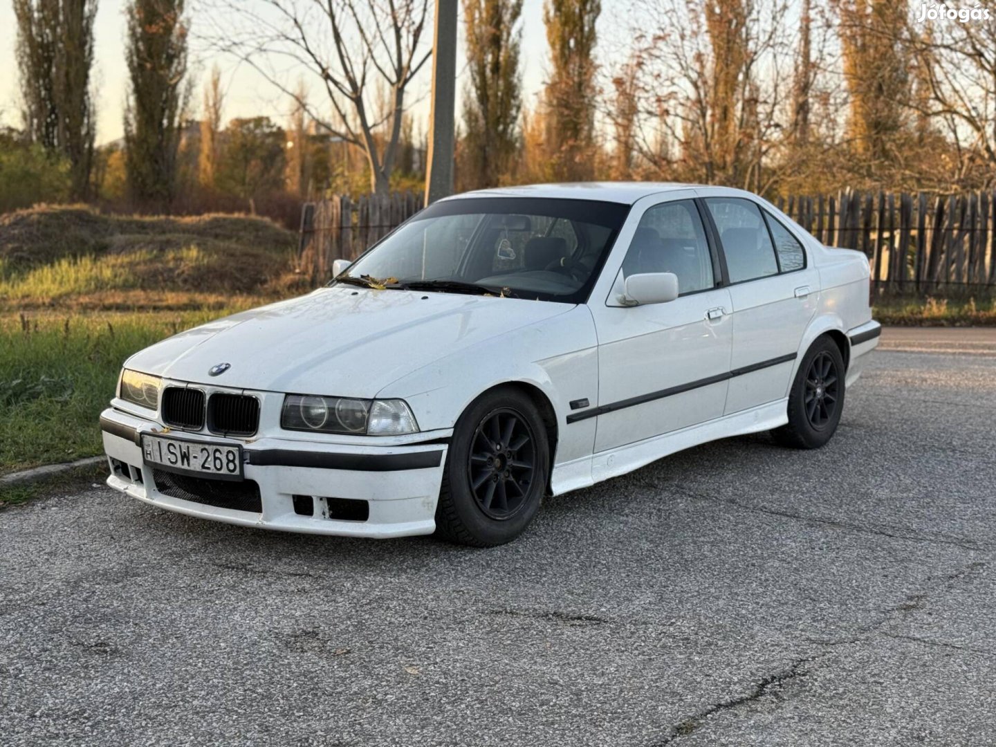 BMW 320i hathenger friss műszaki!