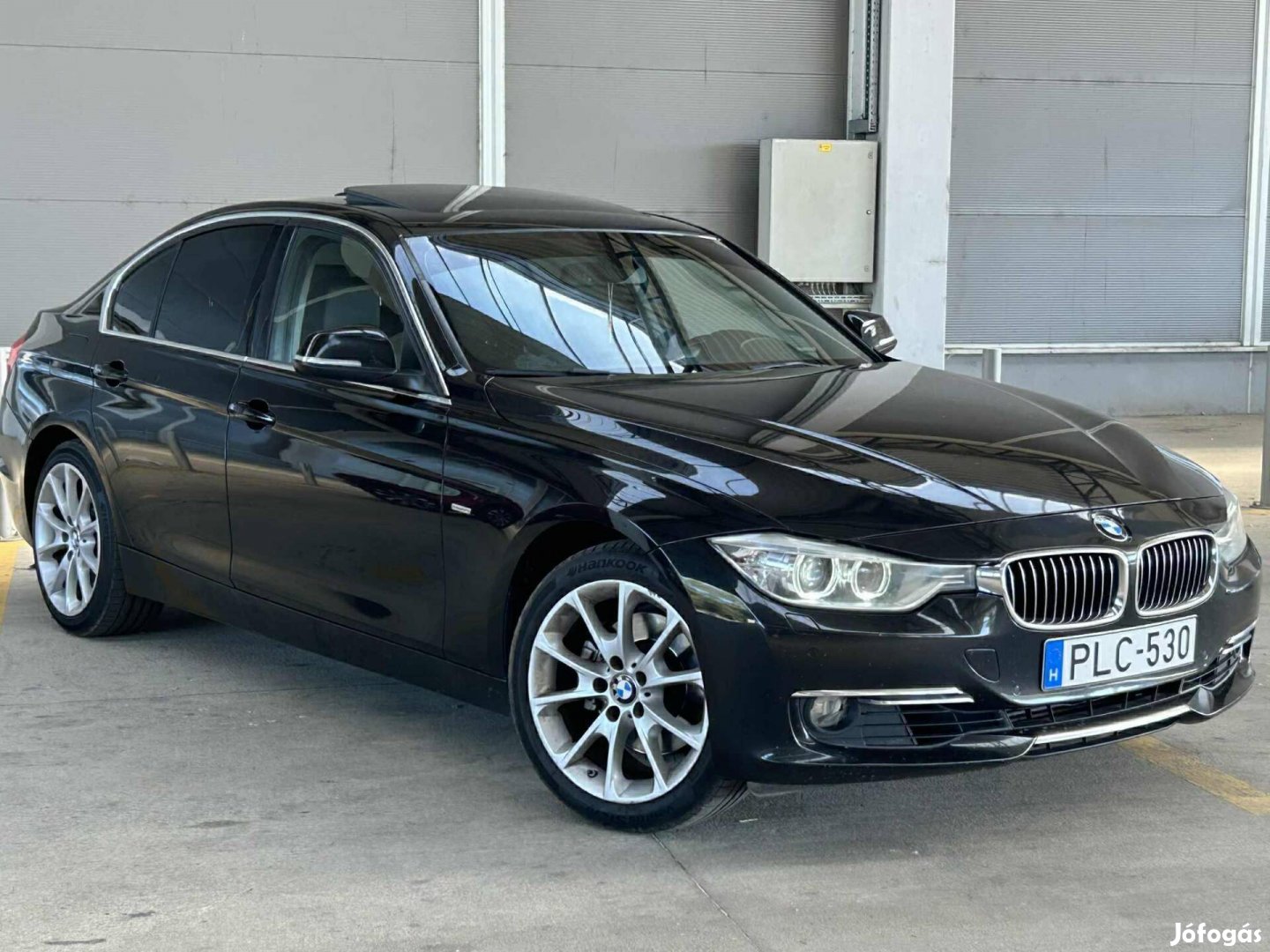 BMW 330d Luxury (Automata) Lakk Fekete+Bőr Bels...