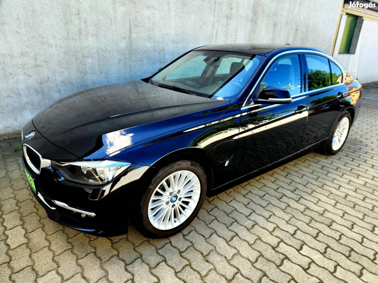 BMW 330e iperformance Sport (Automata) Sérülésm...