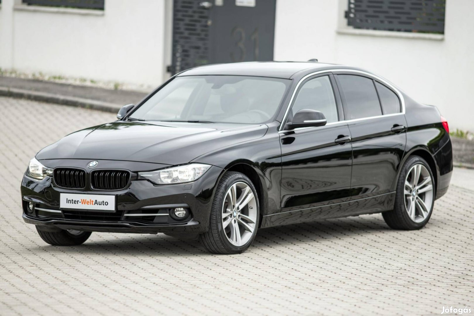 BMW 330i (Automata) Megkimélt