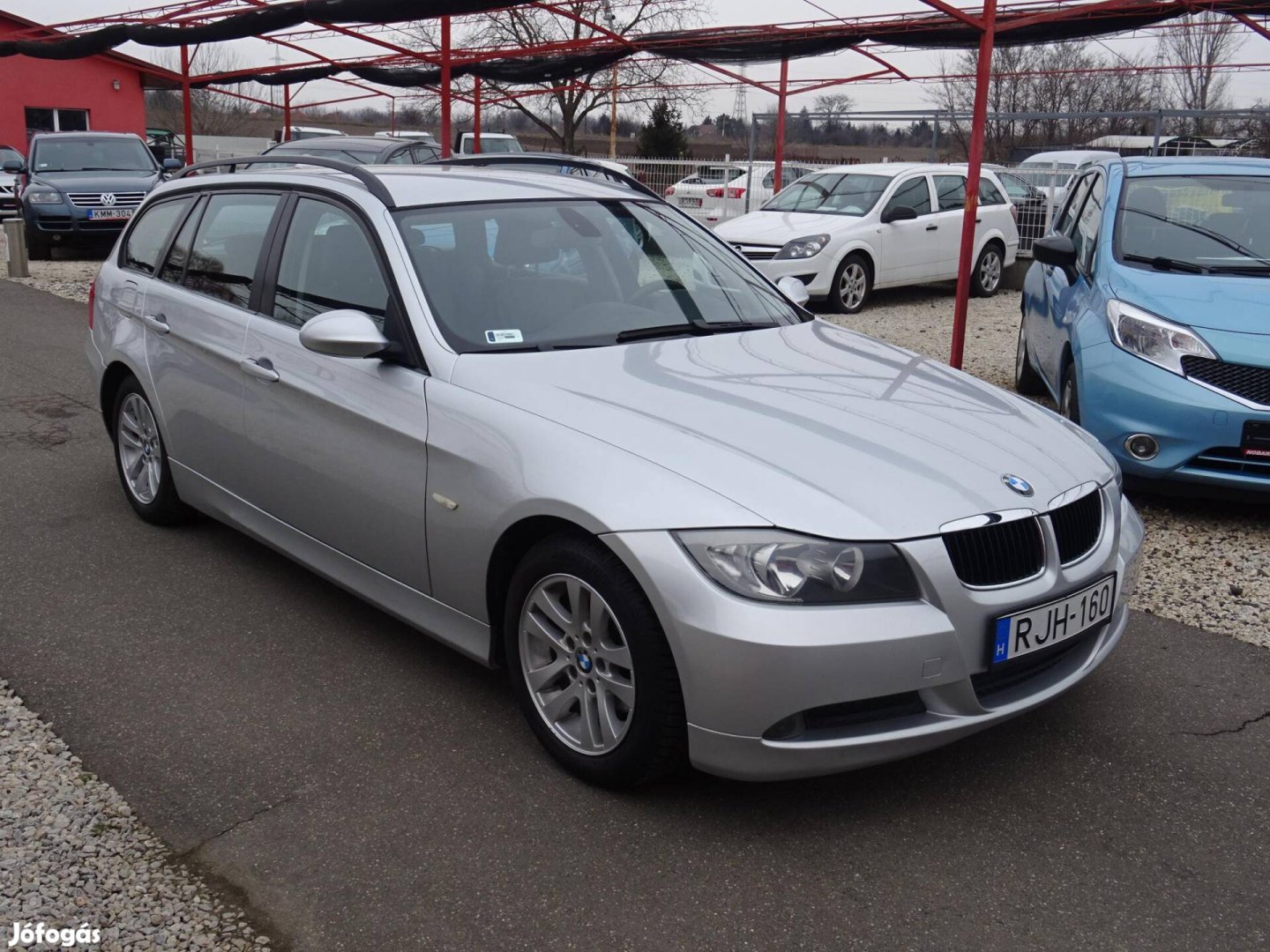 BMW 3-AS Sorozat 318i Touring Navi+Bőr belső Sp...