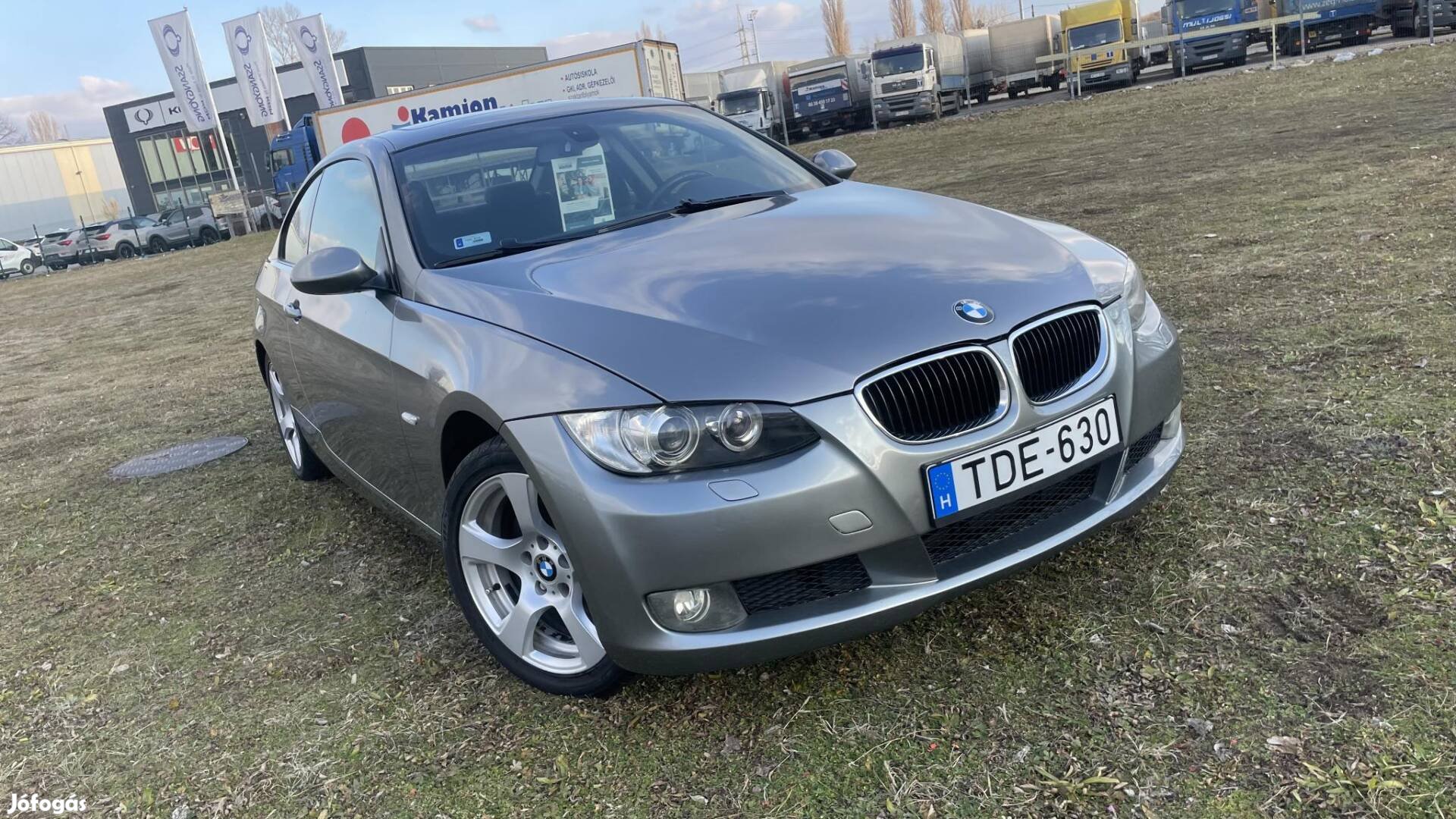 BMW 3-AS Sorozat 320i Szervizkönyv.Tempomat.DIG...