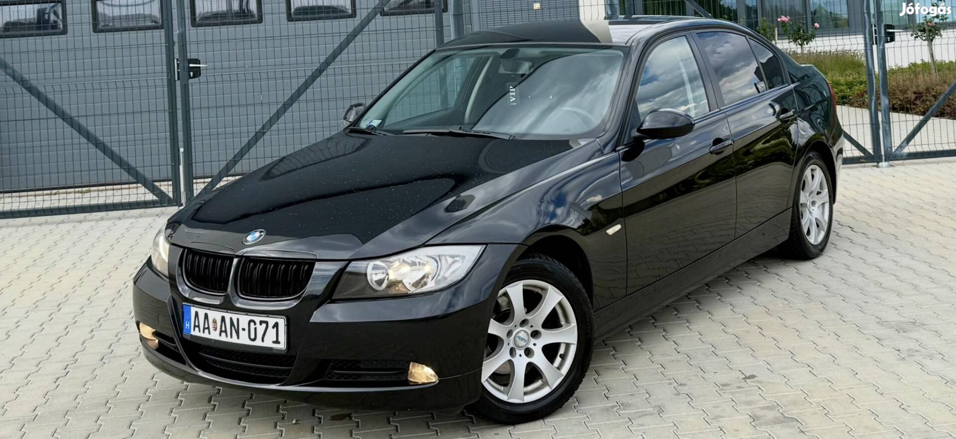 BMW 3-AS Sorozat 320i / 1. Tulaj / 220-Ezer VAL...