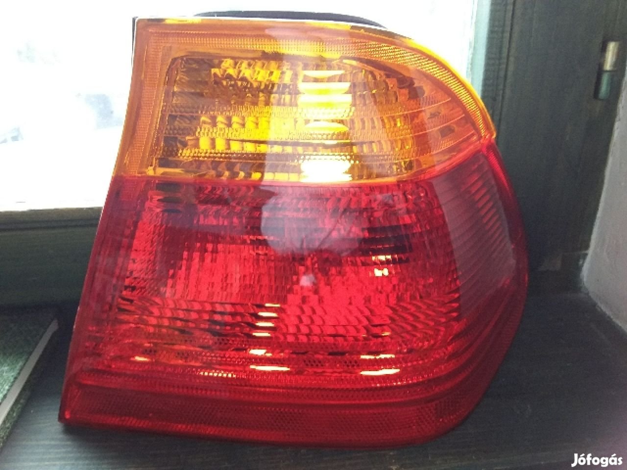 BMW 3 E46 Jobb Külső Hátsó Lámpa