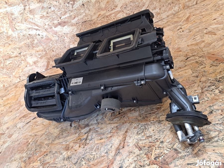 BMW 3 E9091 2007-2013 Fűtésbox