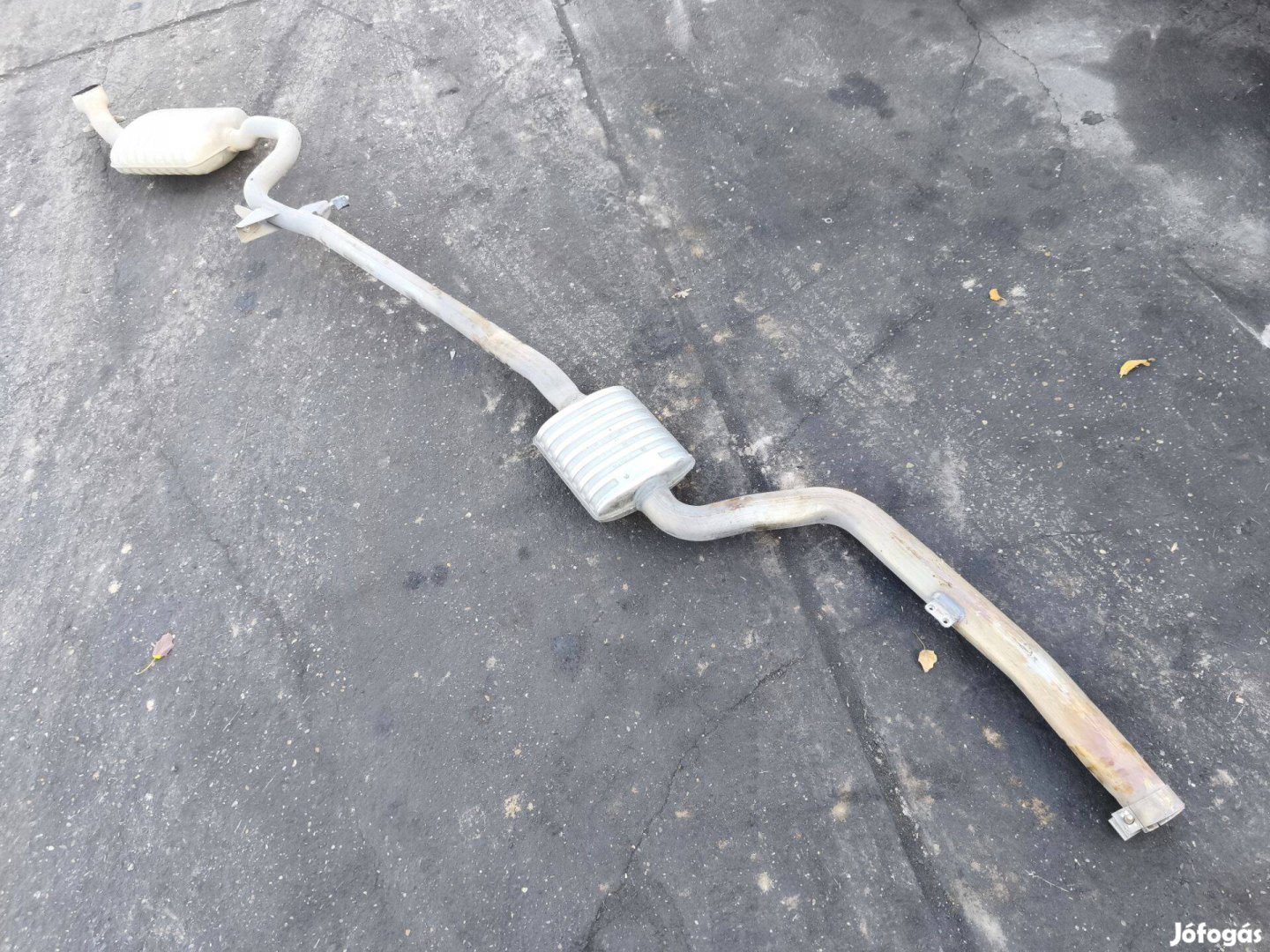 BMW 3 E90 E91 318D 320D középső + hátsó kipufogó dob rendszer