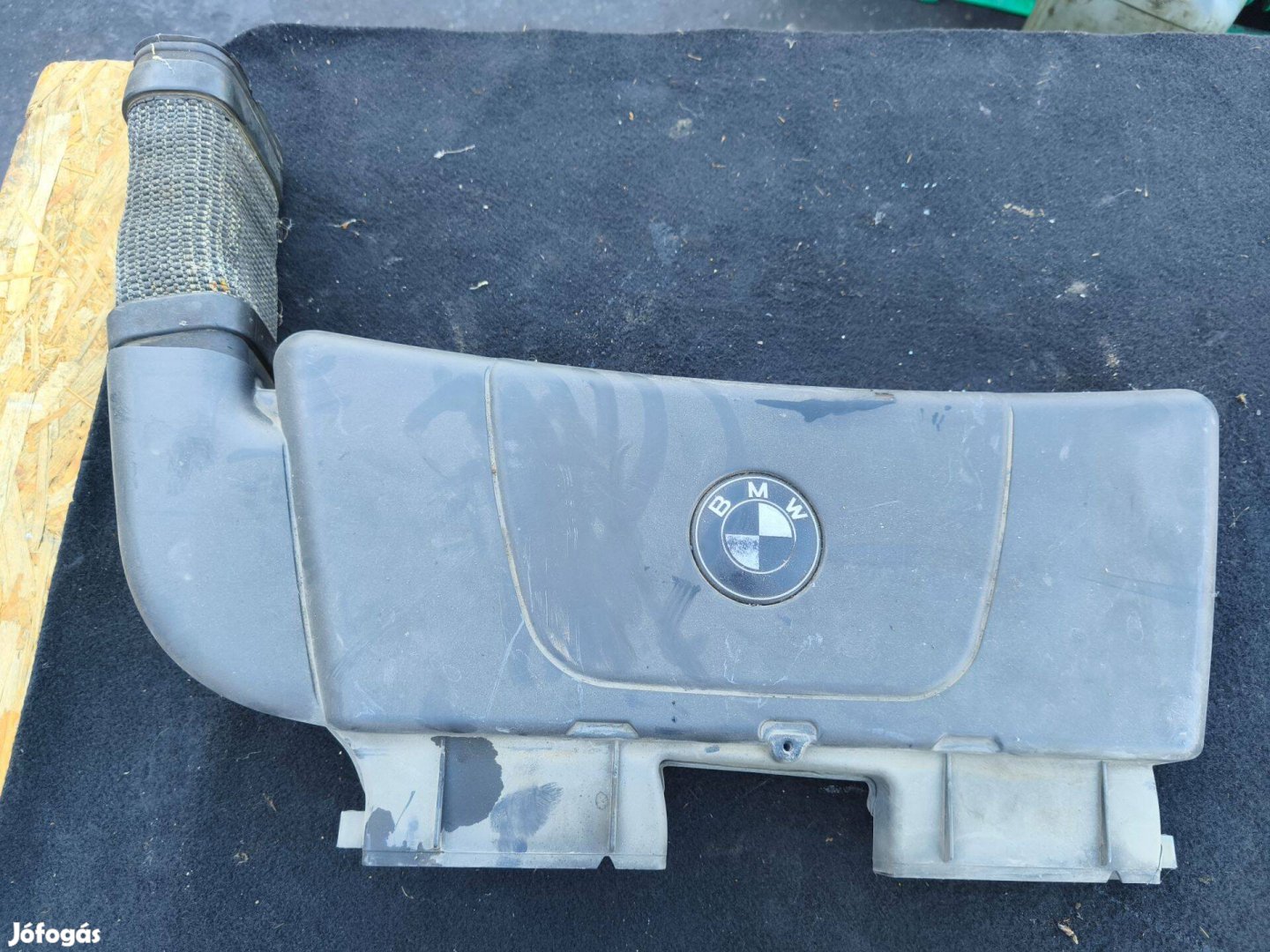 BMW 3 E90 E91 320D M47 felső motorburkolat motor burkolat