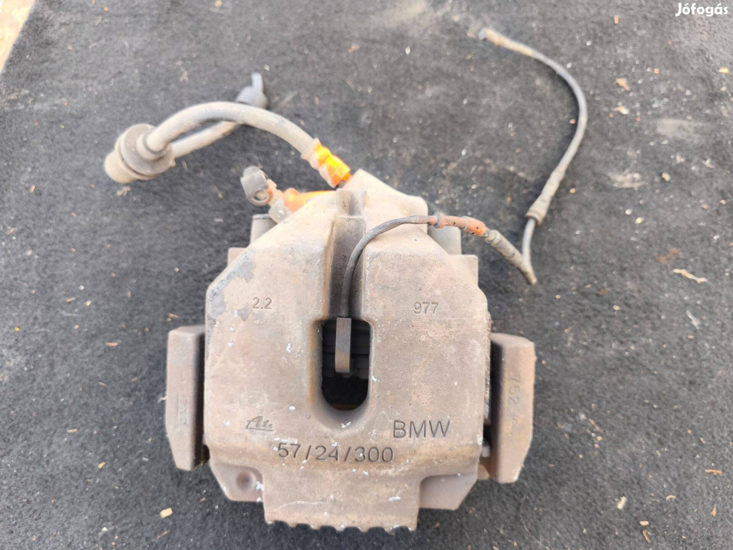 BMW 3 E90 E91 bal első fék féknyereg munkahengerrel