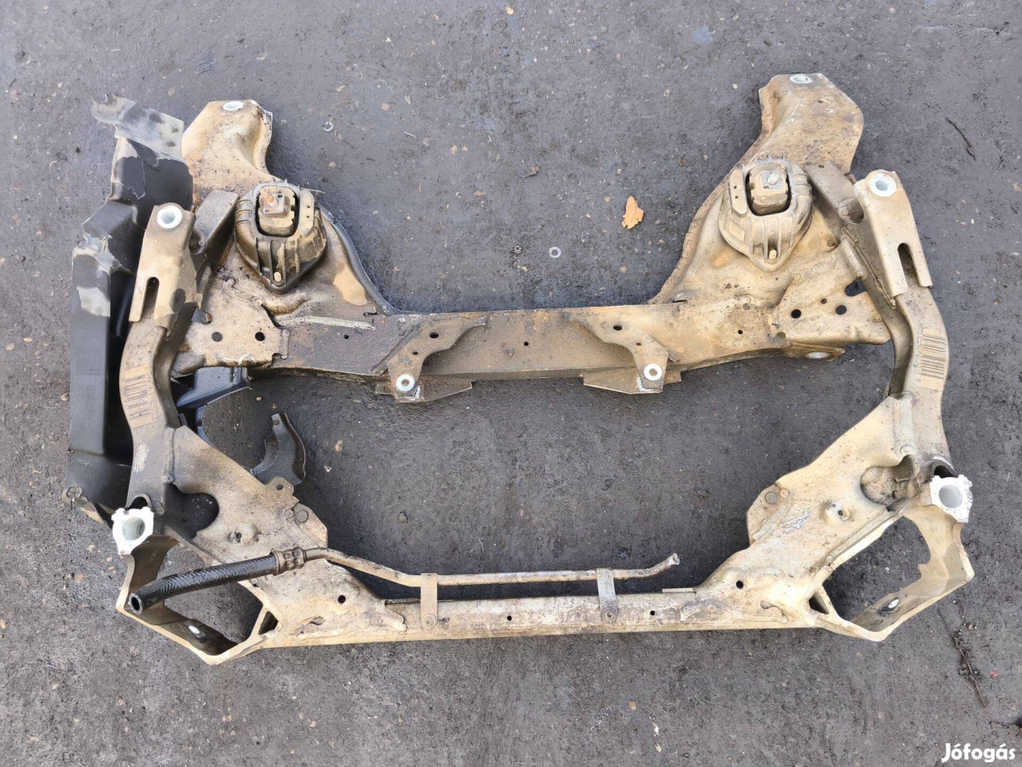 BMW 3 E90 E91 első bölcső