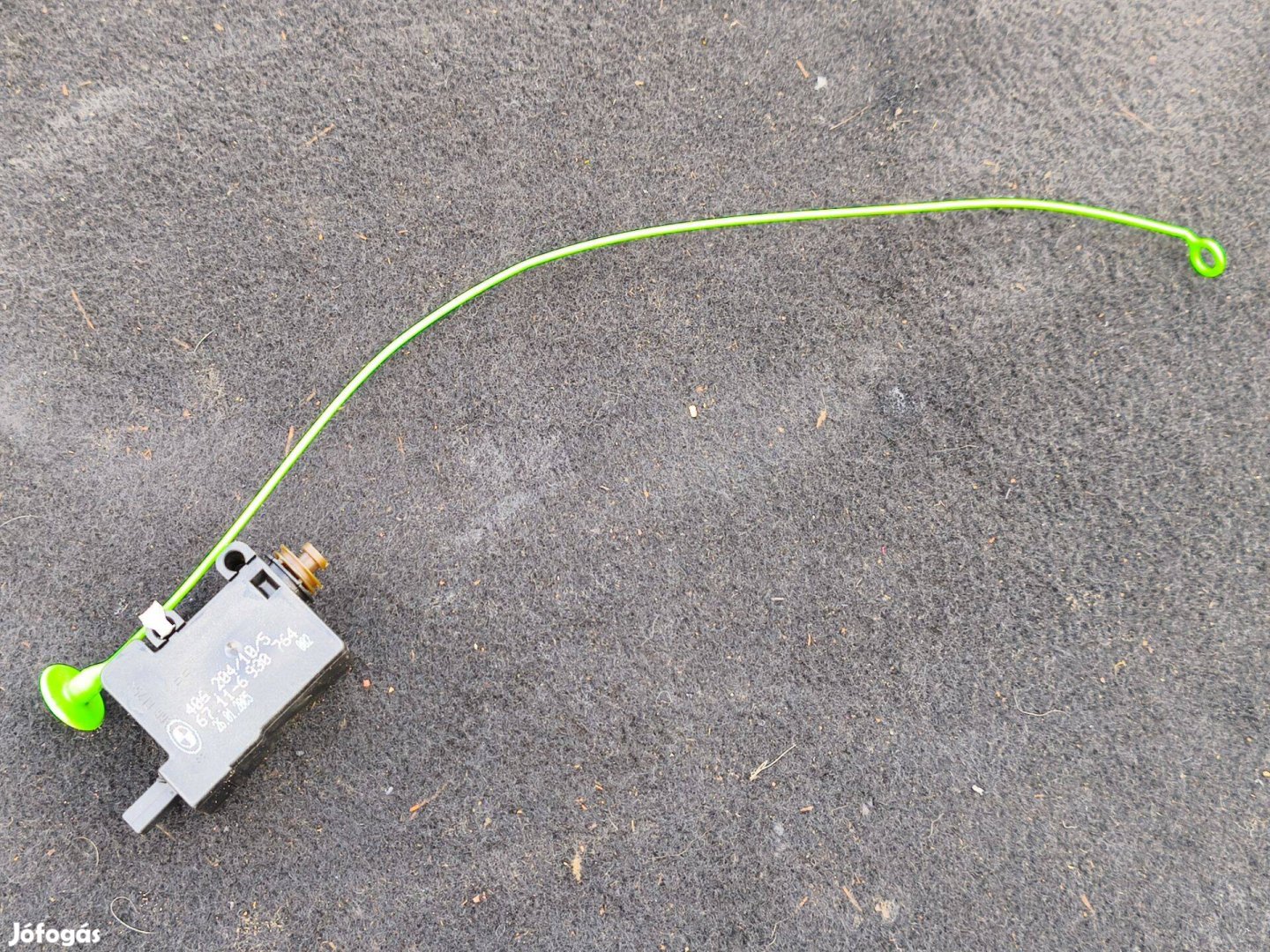 BMW 3 E90 E91 tank ajtó zár tankajtó központi zár motor