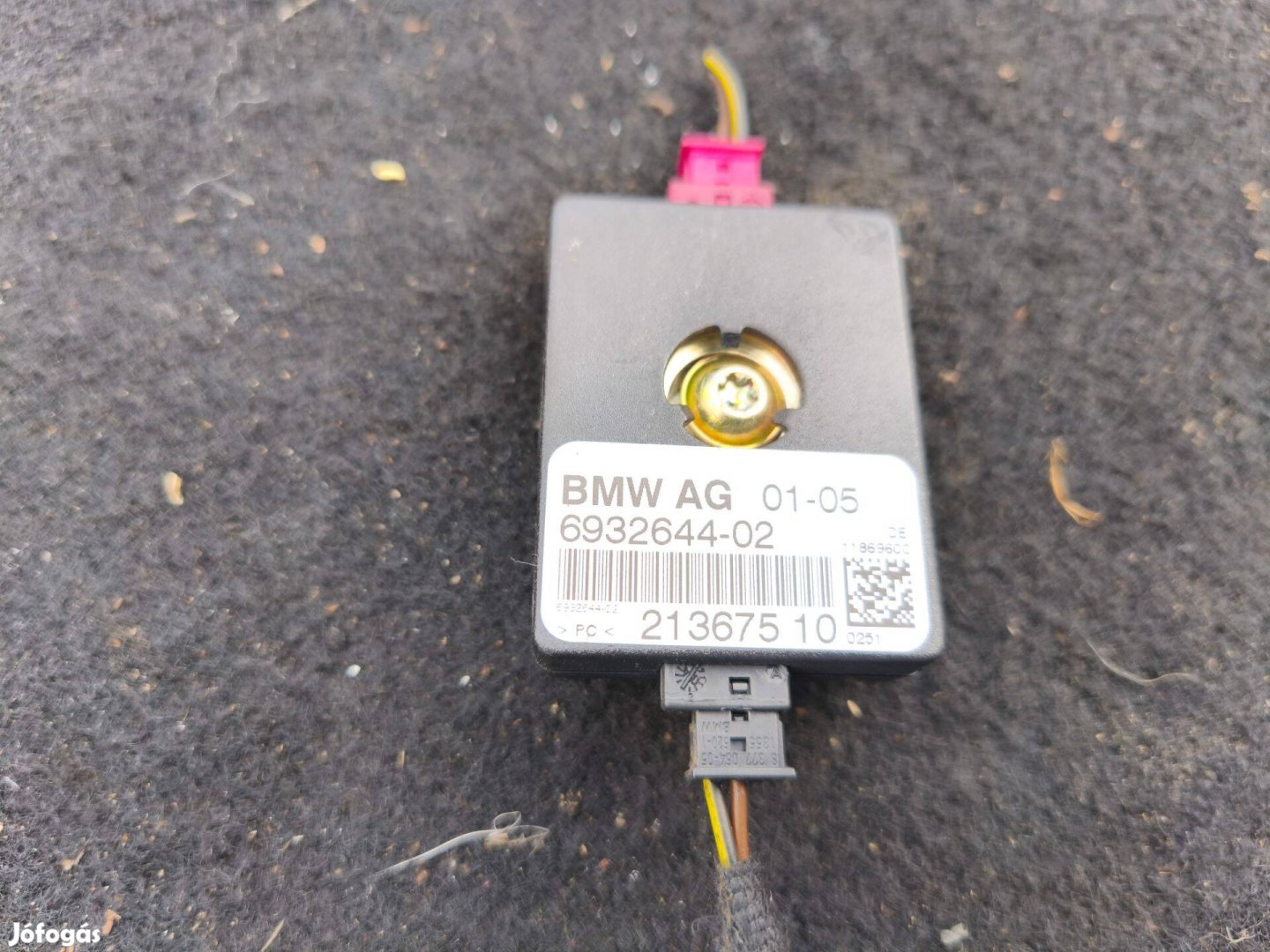 BMW 3 E90 antenna erősítő