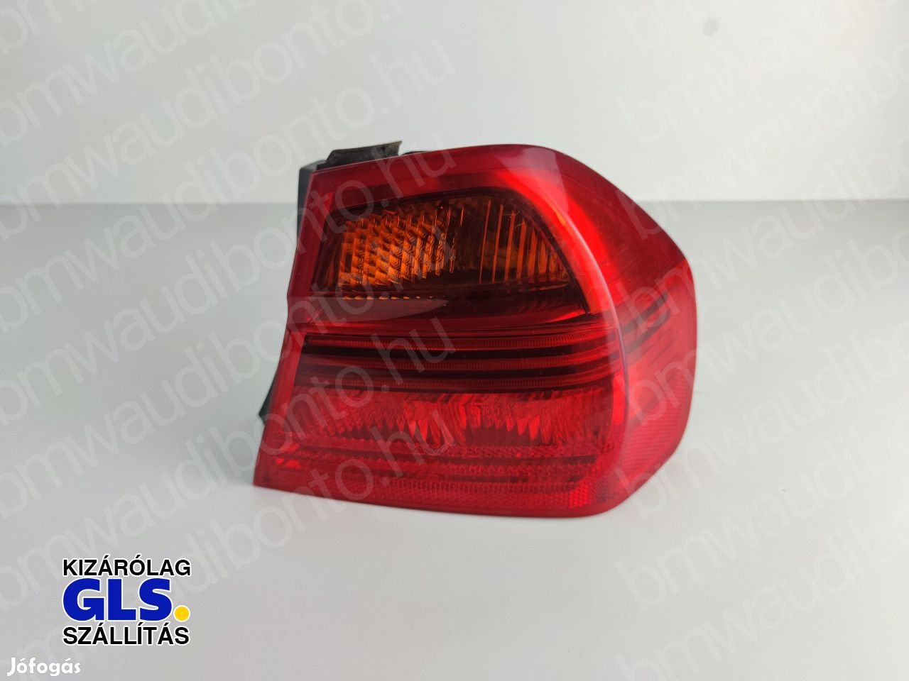 BMW 3 (E90) Jobb hátsó lámpa (6937458, 63216937458)