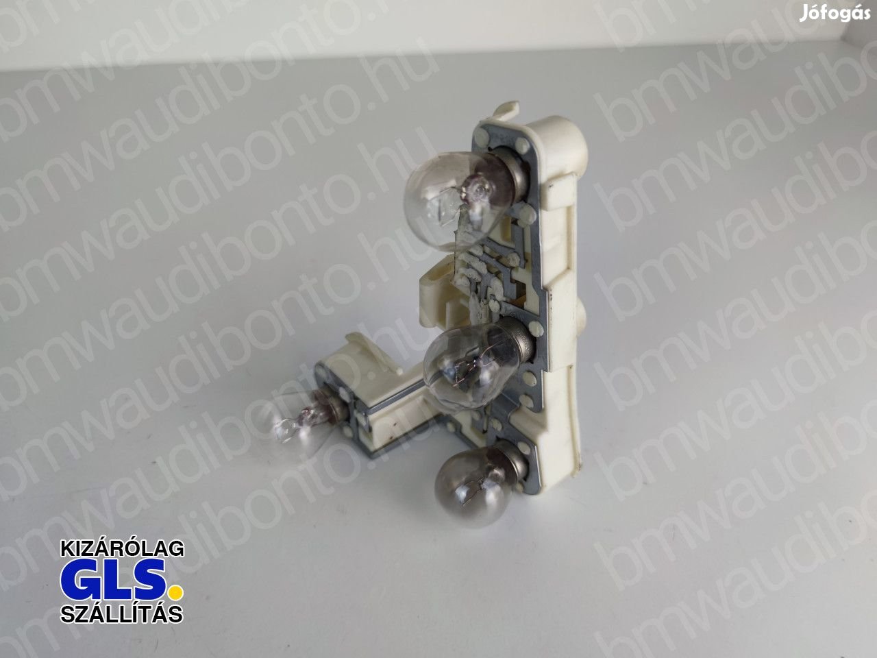 BMW 3 (E90) Jobb hátsó lámpa foglalat (6937474, 63216937474)