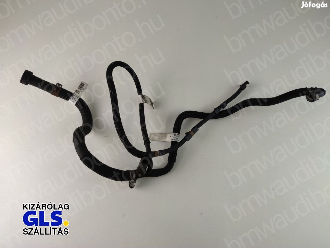 BMW 3 (F30, F80) Üzemanyagcső (8507680)
