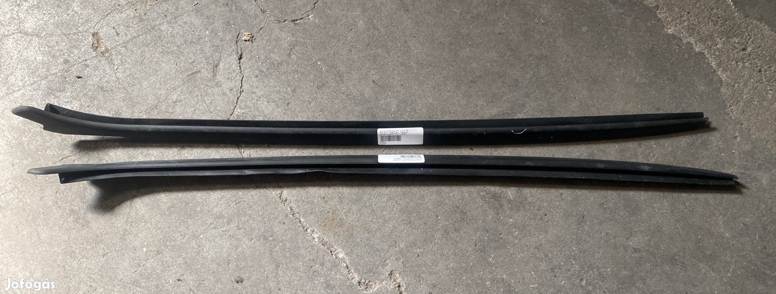 BMW 3./M3 jobb és bal szélvédő tömítés 51317258187 - 5131728188 eladó
