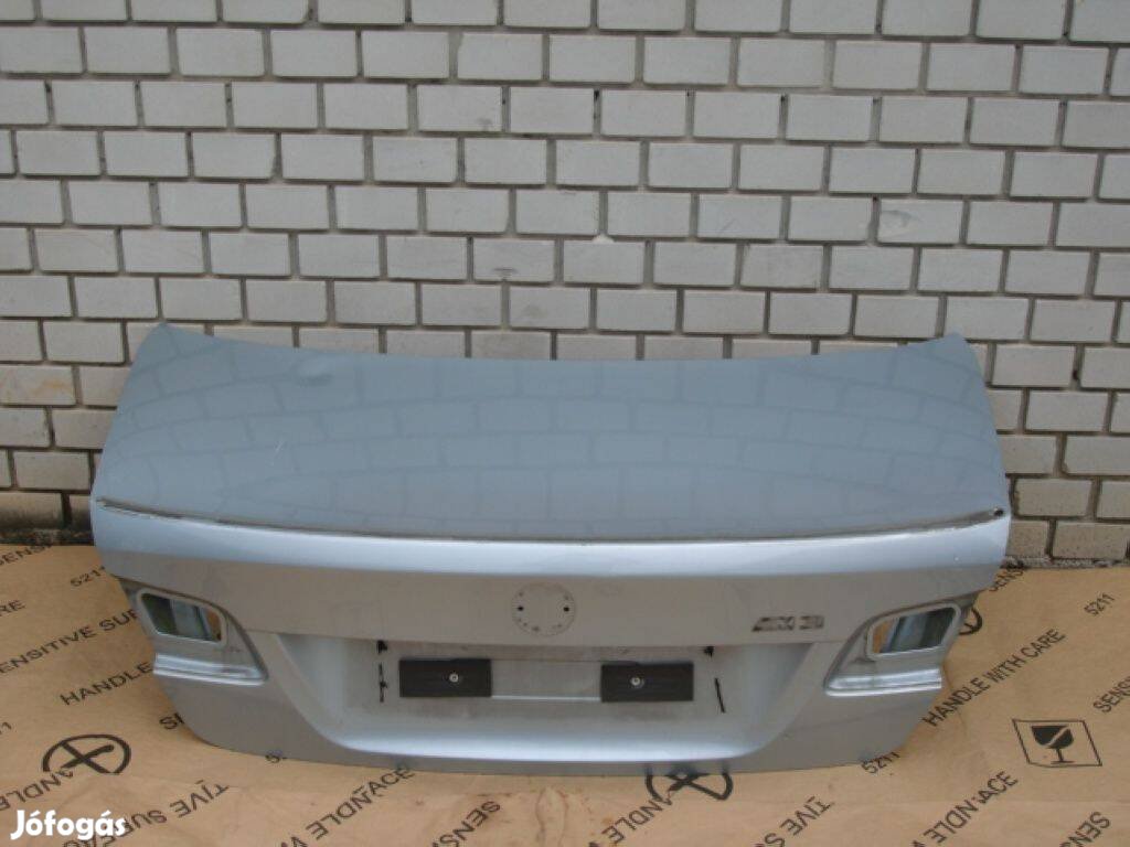 BMW 3-as Cupé E92 E93 Csomagtér ajtó