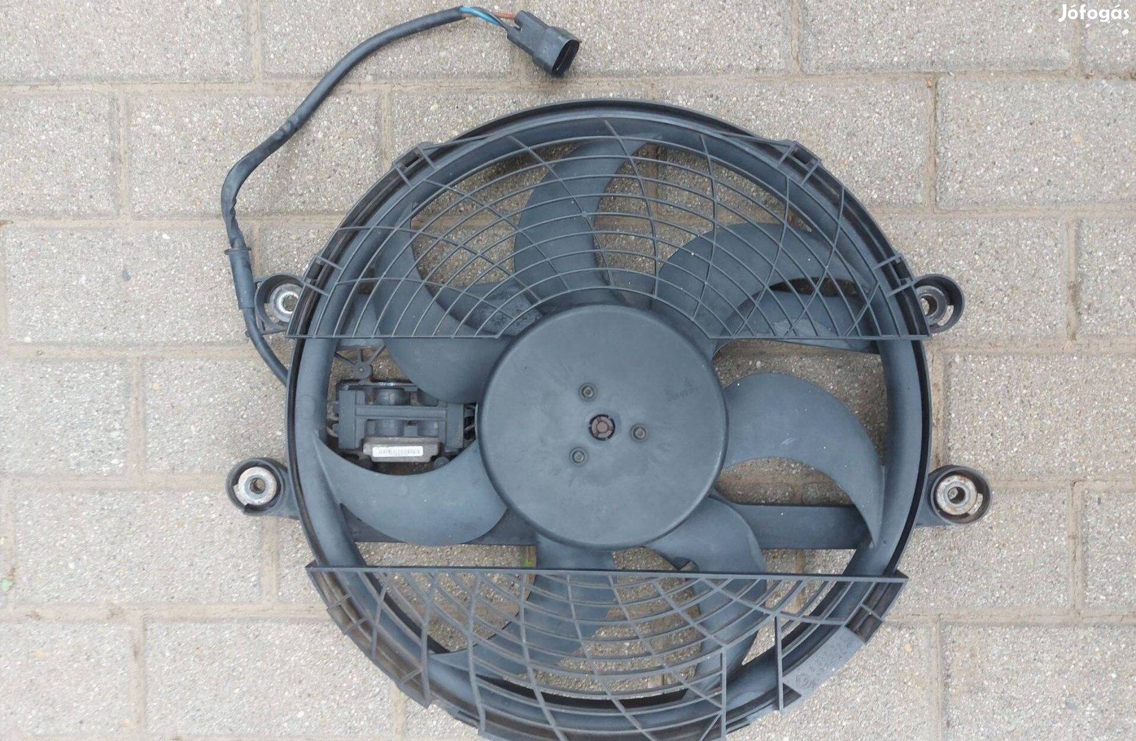 BMW 3-as sorozat E46 klímahűtő hűtőventilátor.318d, 320d, 330d 6905078