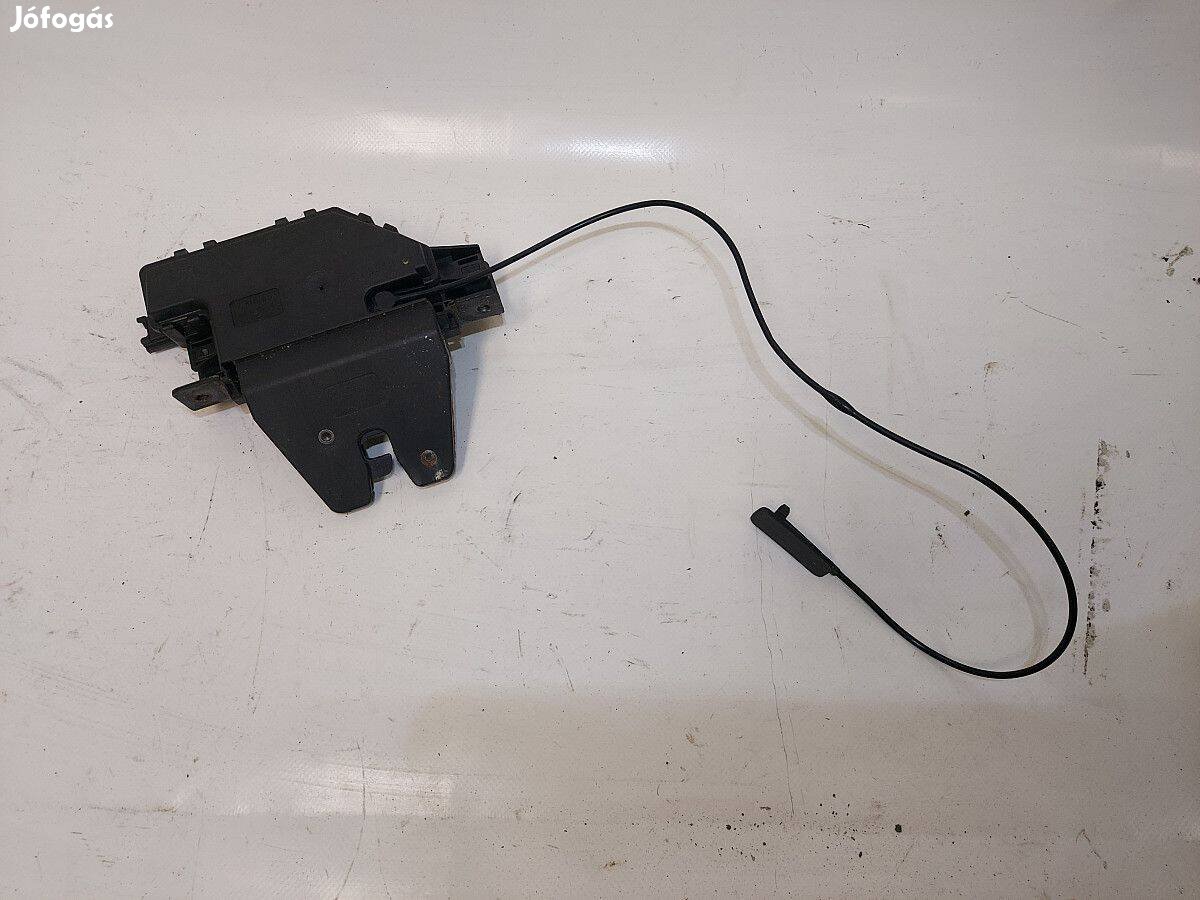 BMW 3 e90 e91 e92 e93 csomagtér ajtó zár csomagtérajtózár csomagtérajt