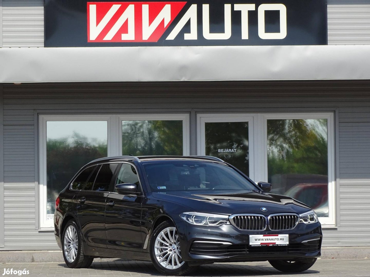 BMW 520d Touring (Automata) 126eKM-Adaptive'LED...