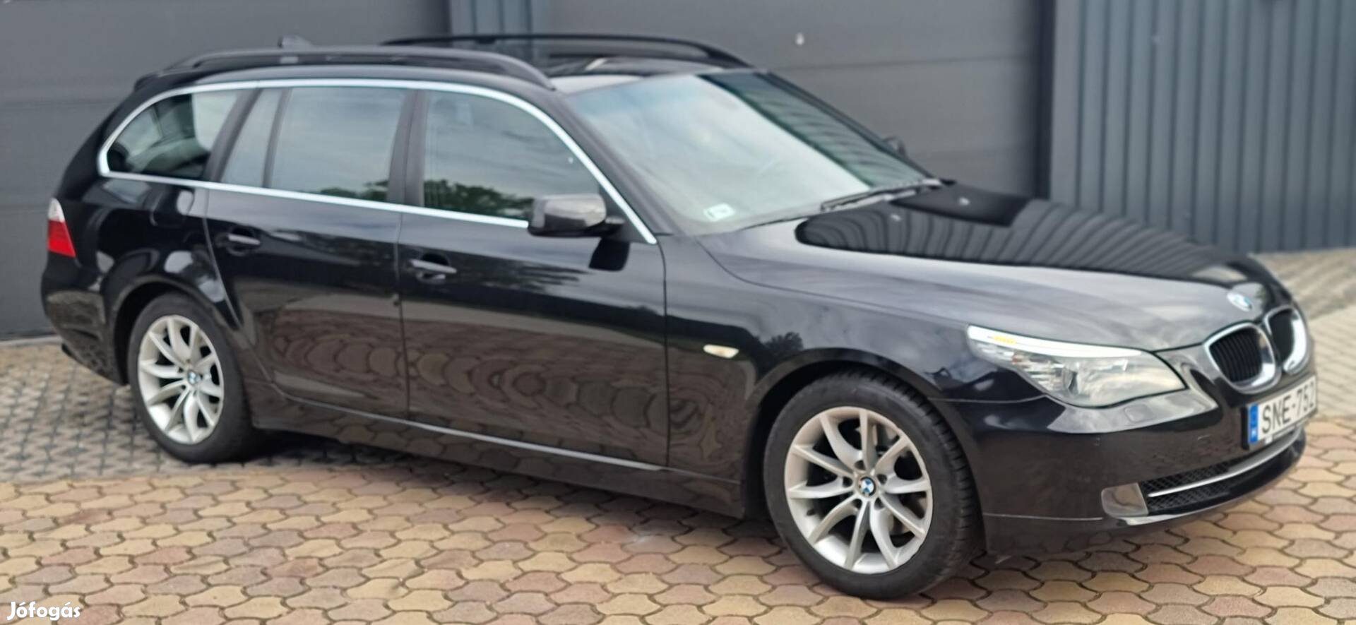 BMW 520d Touring (Automata) Rendkívül Megkímélt...