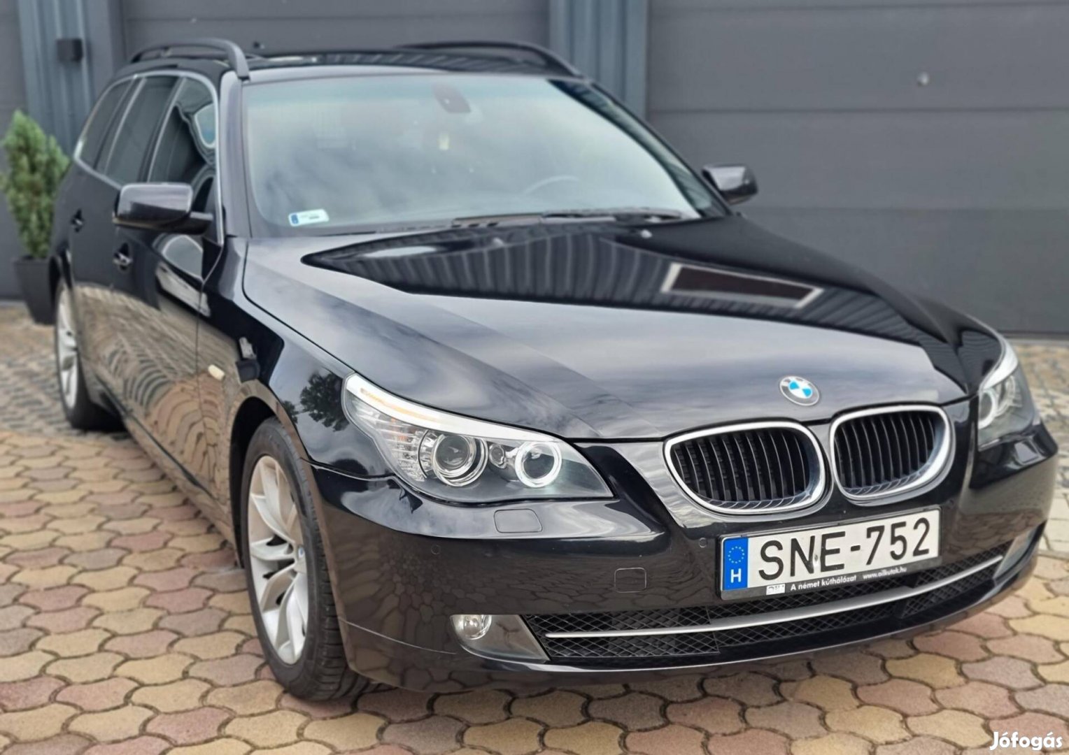 BMW 520d Touring (Automata) Rendkívül Megkímélt...