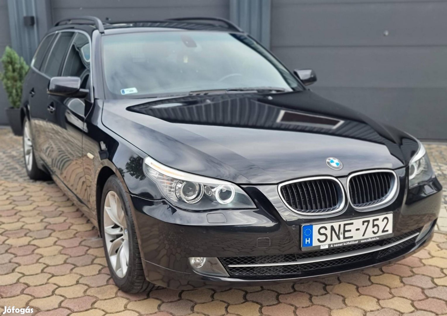 BMW 520d Touring (Automata) Rendkívül Megkímélt...