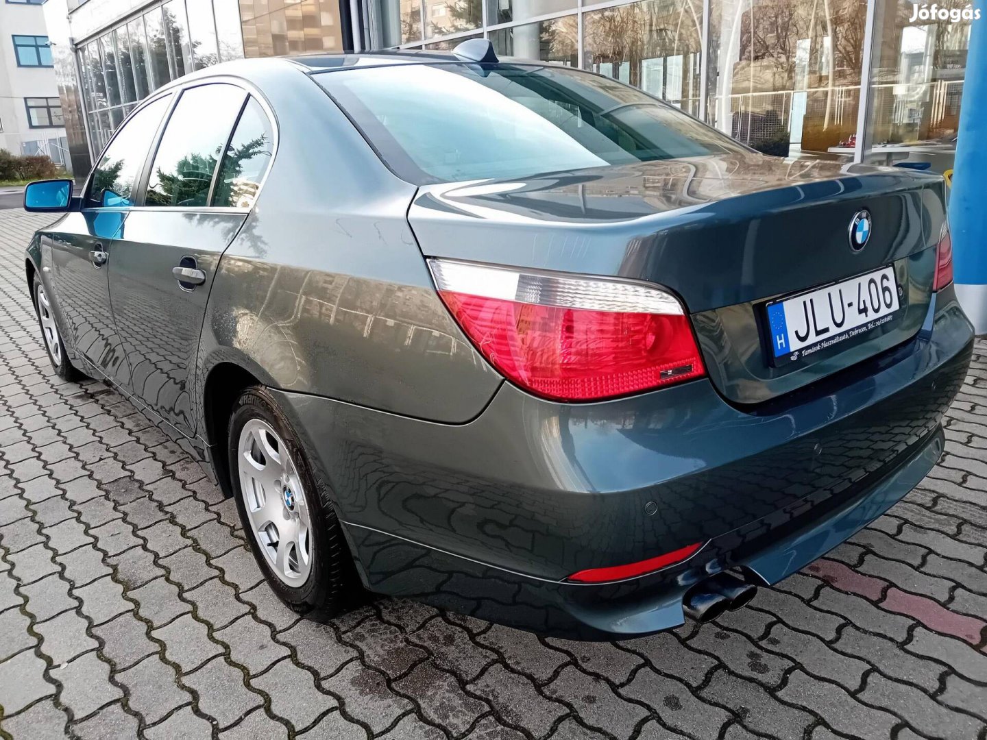 BMW 520i (Automata) A más fekvésű leányzó! 153e...