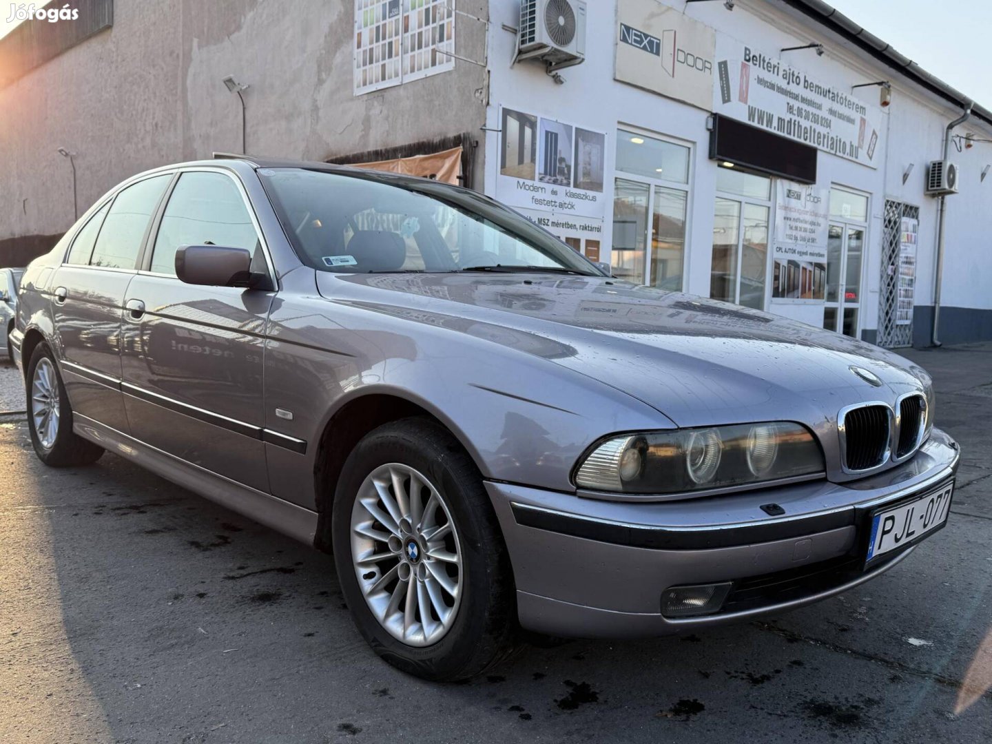 BMW 523i Luxury Edition