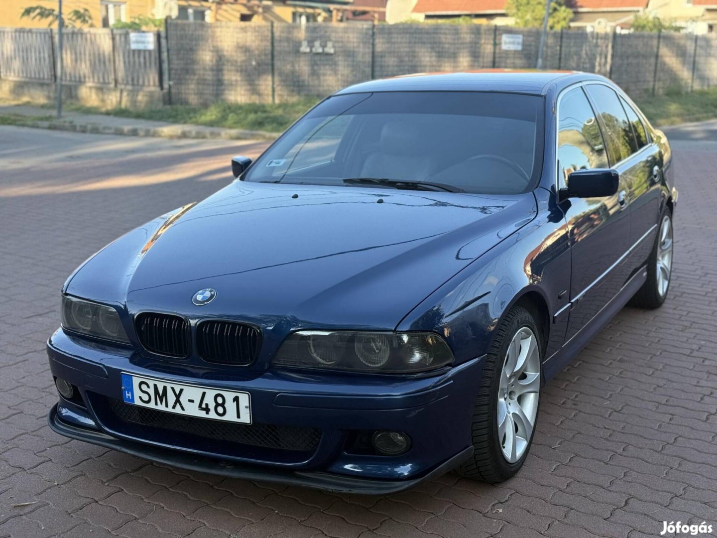 BMW 523i (Automata)
