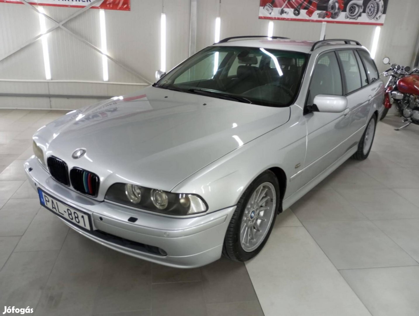 BMW 530d Touring (Automata) Sorszám:100