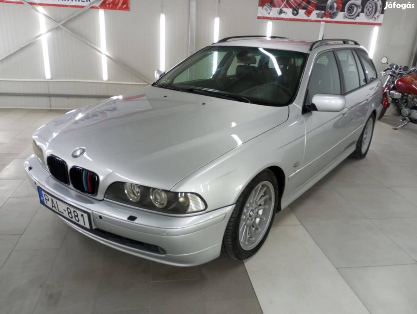 BMW 530d Touring (Automata) Sorszám:100