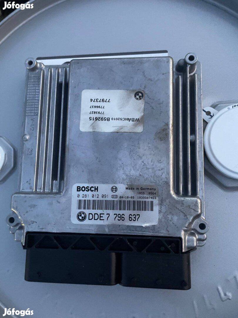 BMW 5 E60 530d Motorvezérlő 7 796 637 beszerelési garancia