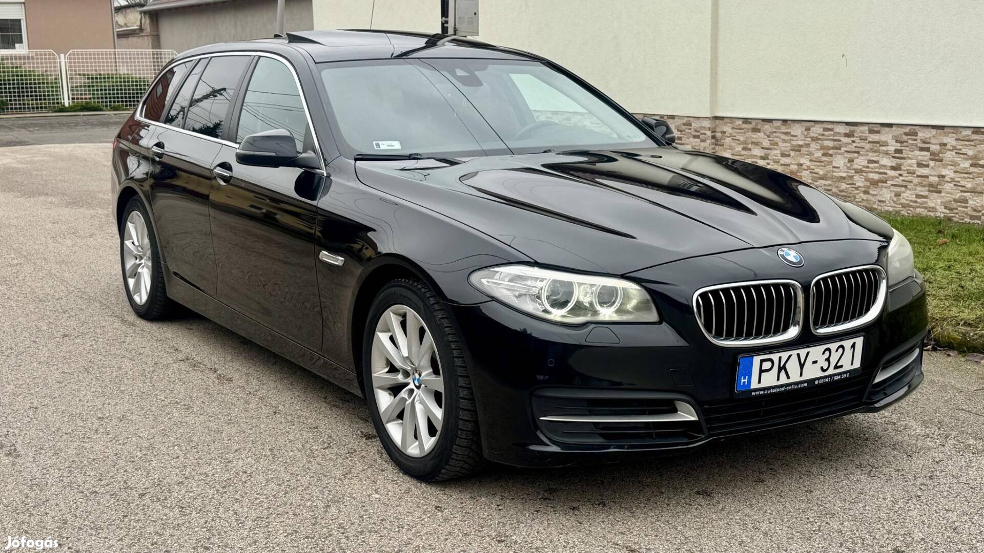 BMW 5-ÖS Sorozat 520d Touring Automata